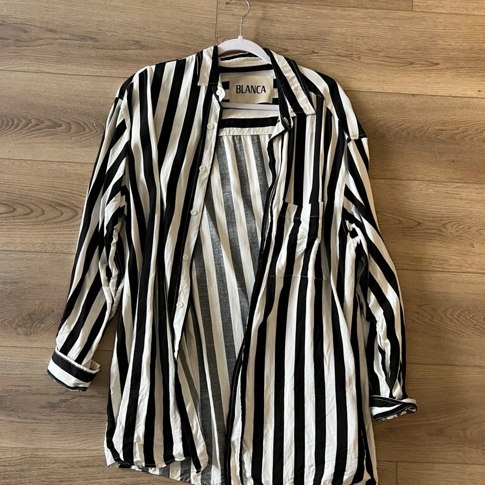 Dillon Shirt in Black & White BLANCA - Picture 4 of 11